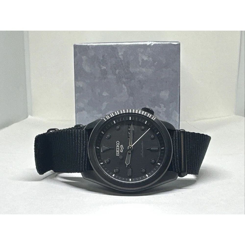 Seiko 565942 XOB220